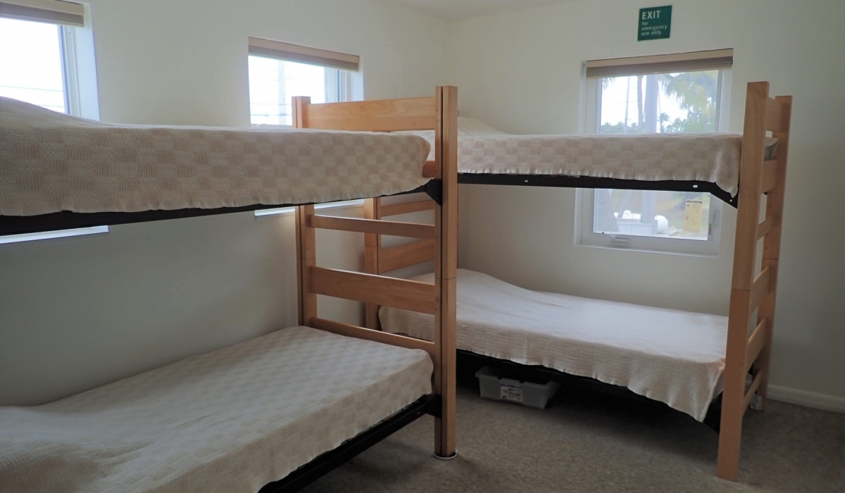 Bedroom 2 sleeps 4 in 2 bunk beds.